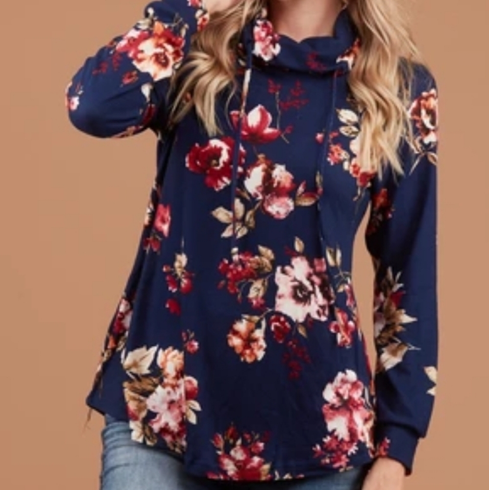 BNWT Floral Cowl Neck drawstring top